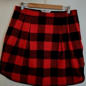 Woolrich size 8 tartan skirt